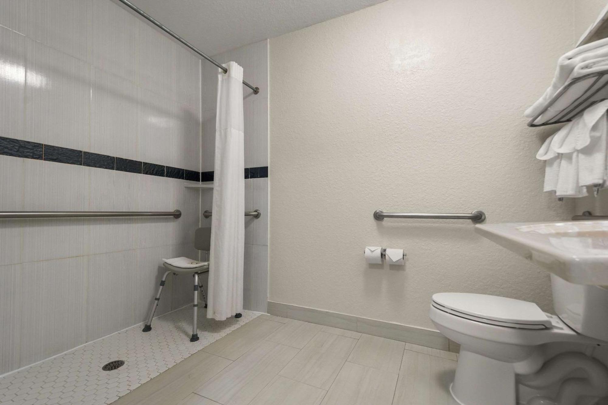 Quality Inn Sarasota I-75 Εξωτερικό φωτογραφία